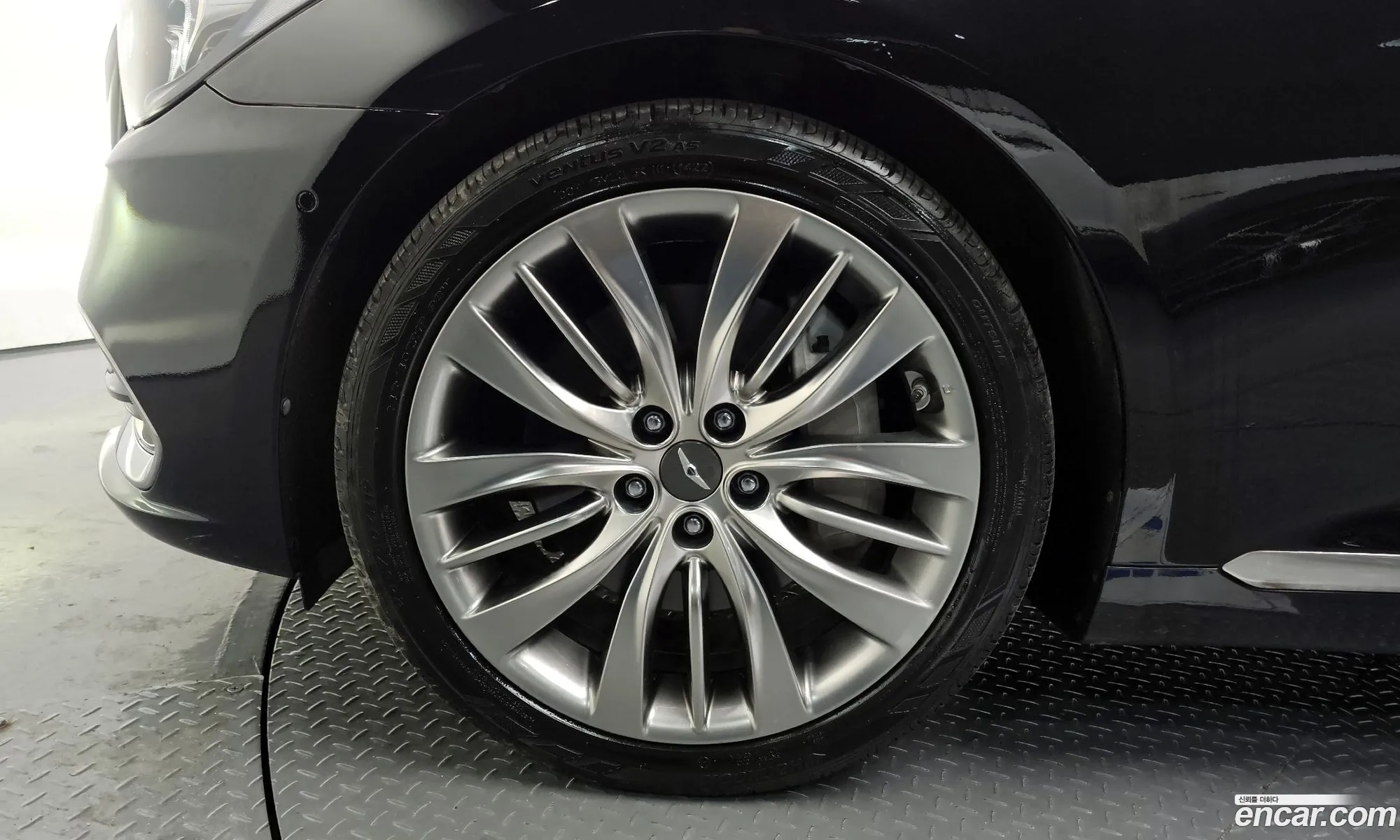 Genesis G80 2016 — 15