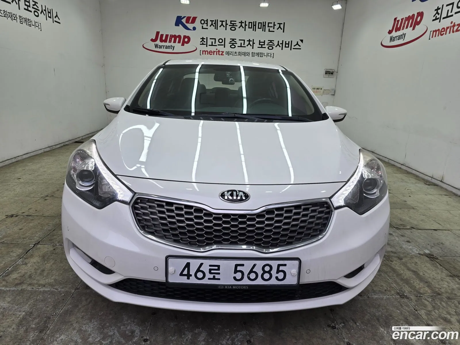 Kia K3 2012 — 12