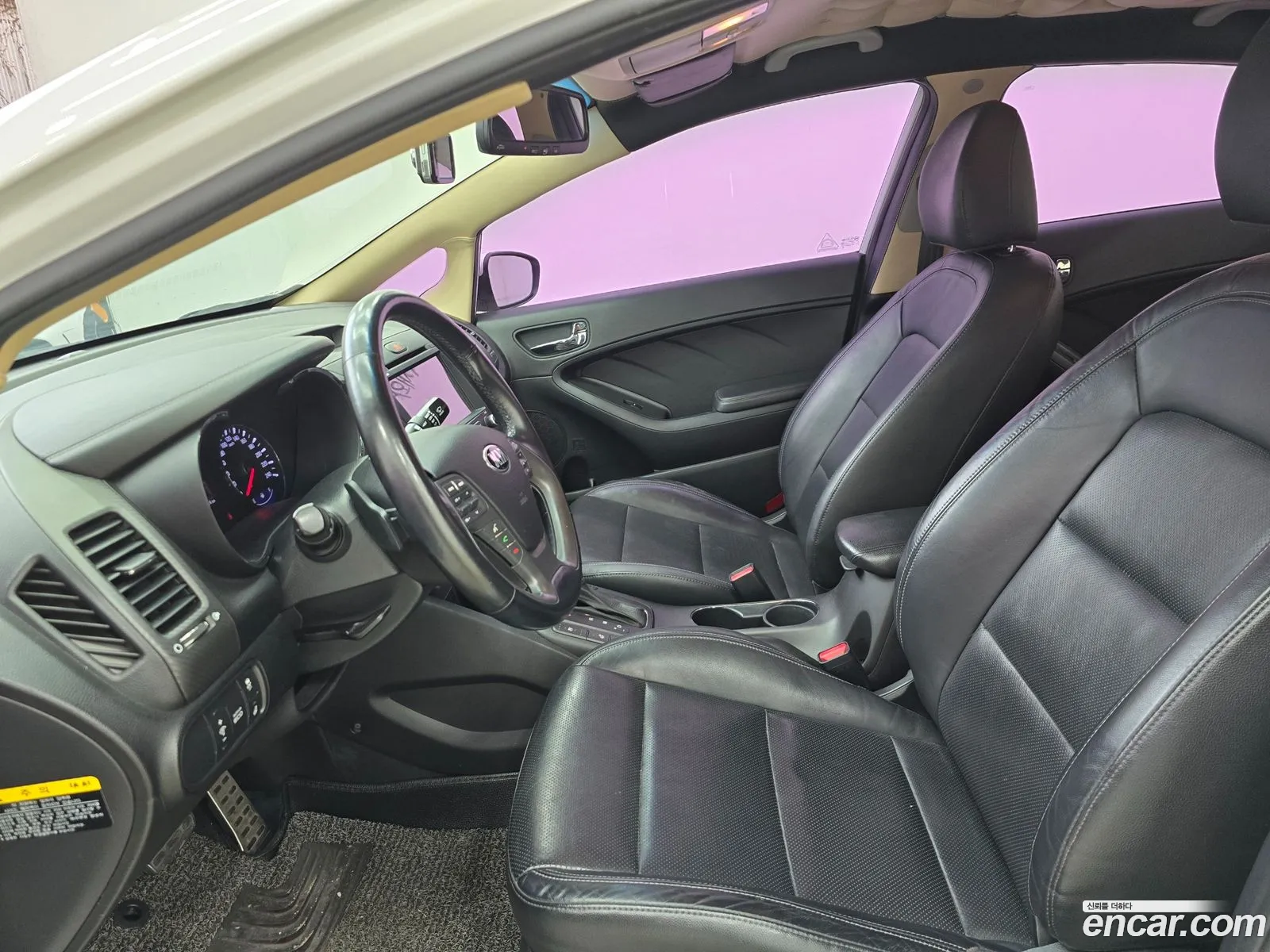 Kia K3 2012 — 7