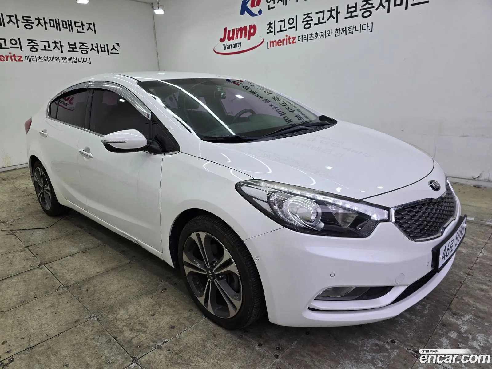 Kia K3 2012 — 14