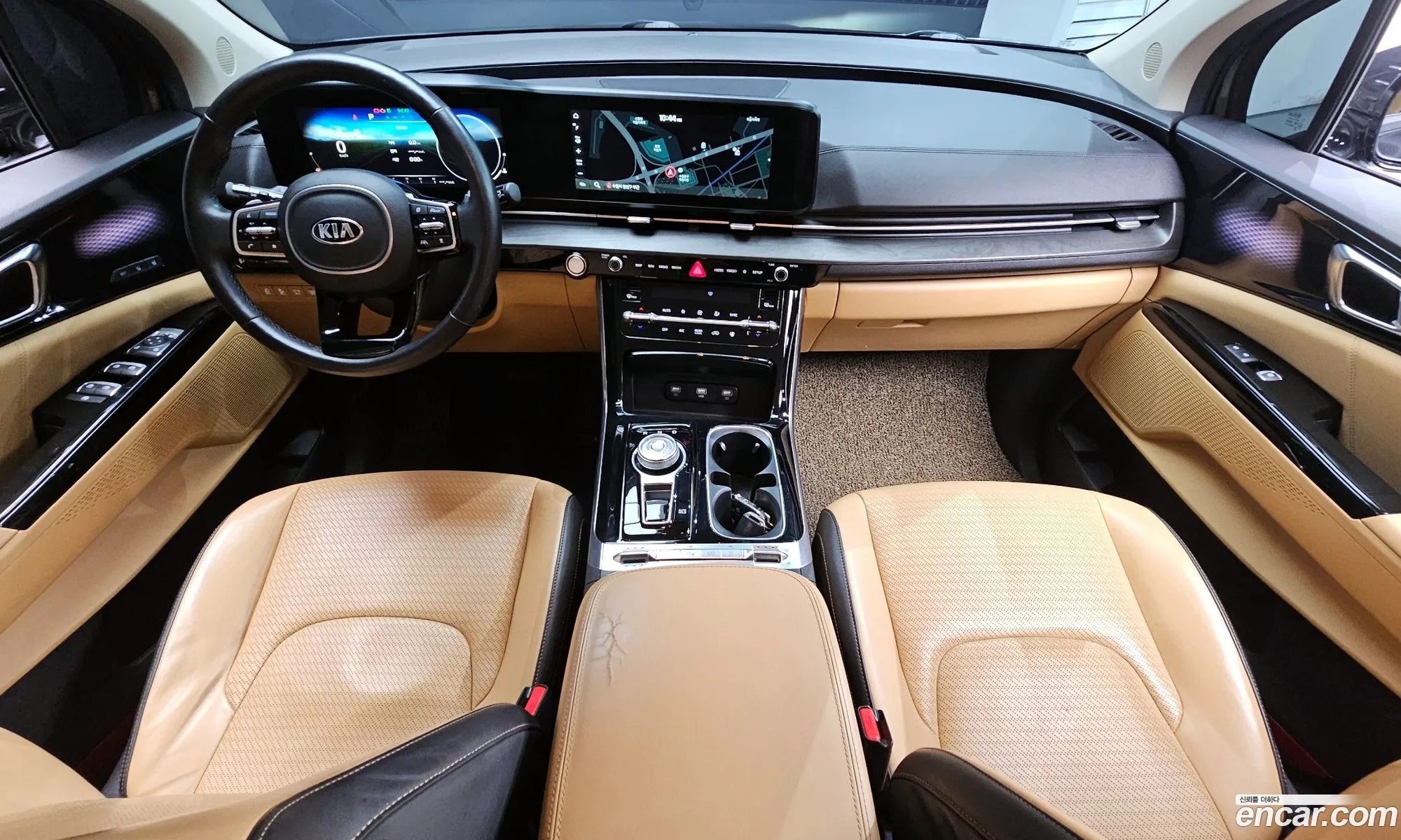 Kia Carnival 2021 — 2