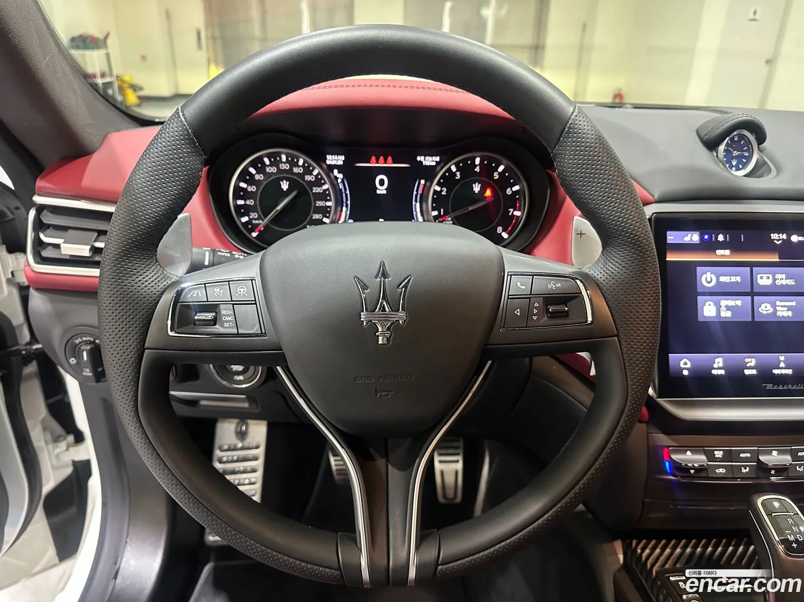 Maserati Ghibli 2023 — 12