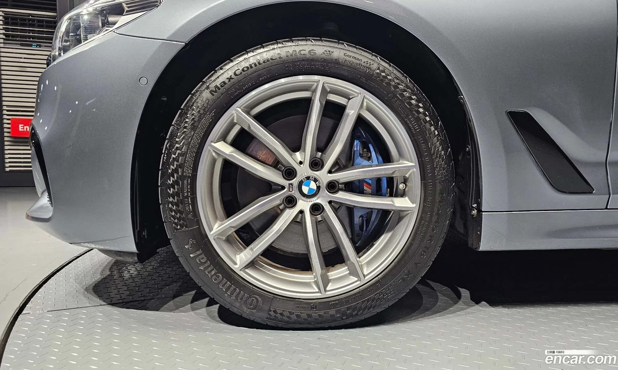 BMW 5 Series 2017 — 16