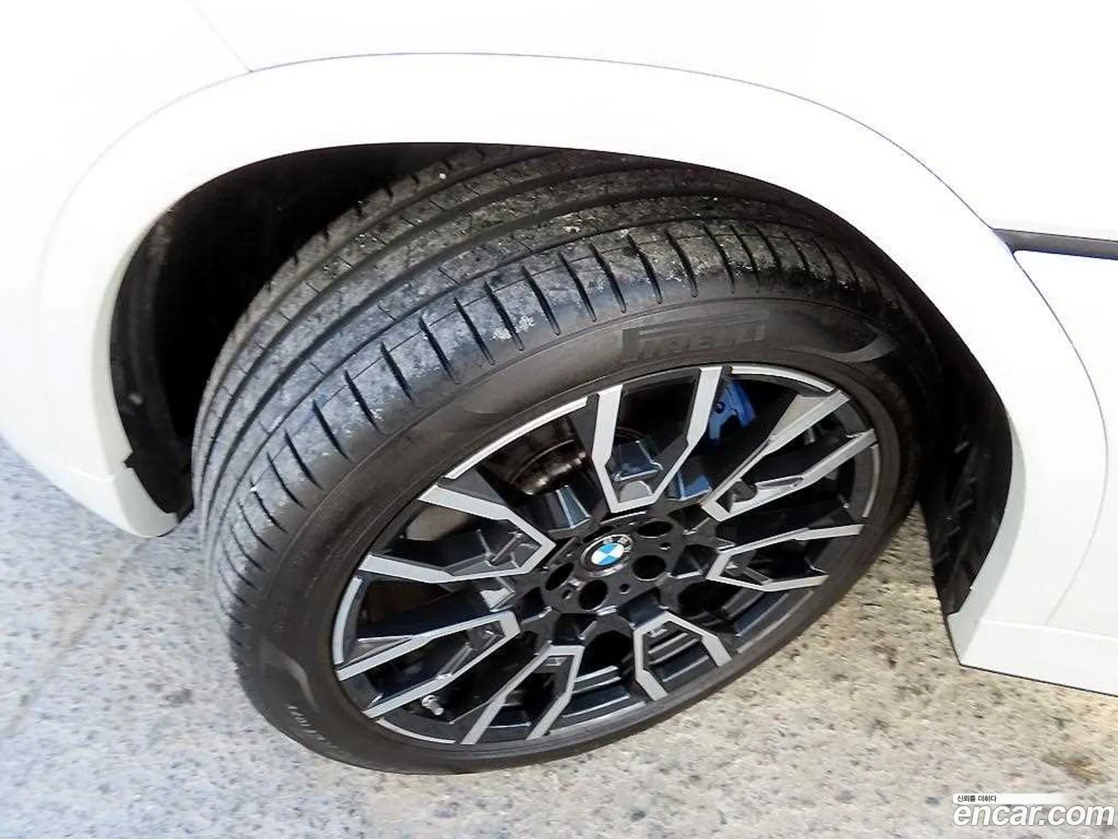 BMW X6 2025 — 20