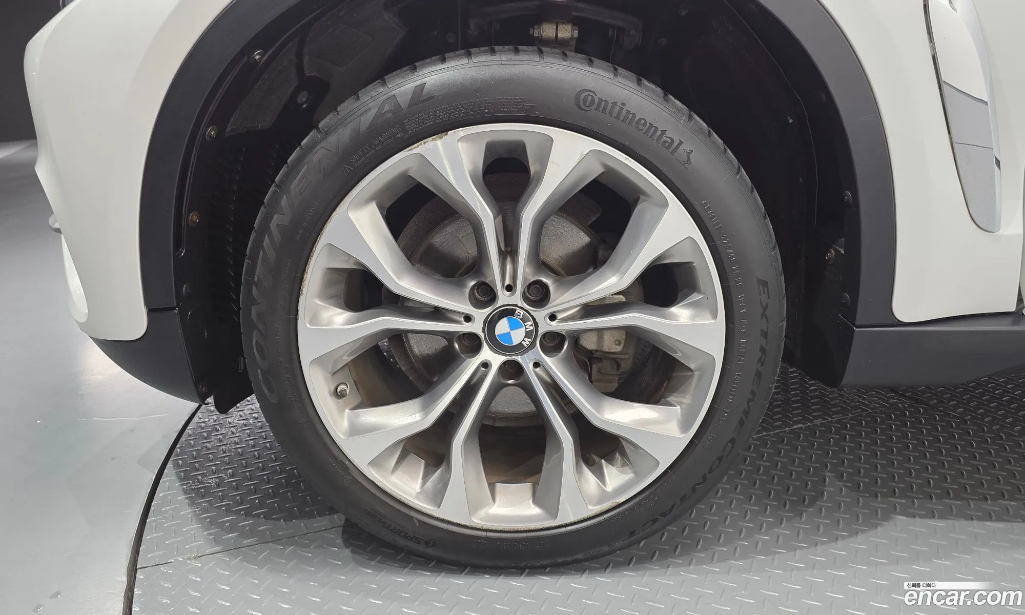 BMW X6 2018 WBAKV210XJ0Z81375 — 8