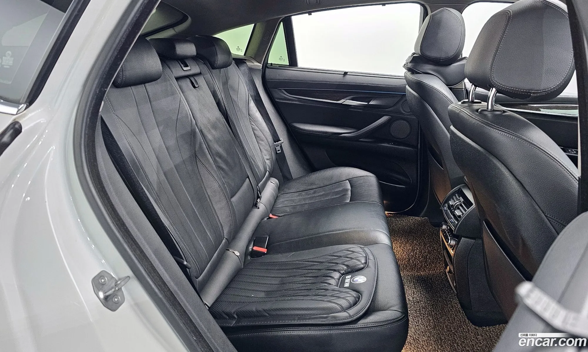BMW X6 2018 WBAKV210XJ0Z81375 — 15