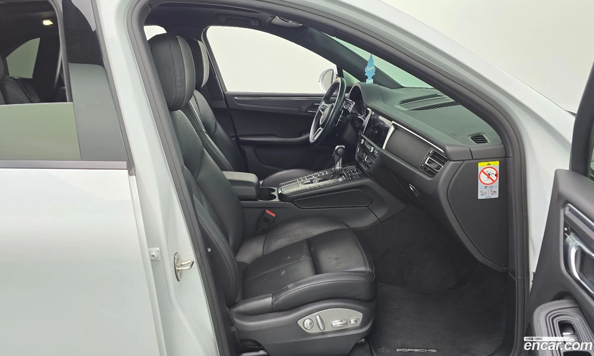 Porsche Macan 2019 WP1AA2958KLB18955 — 9