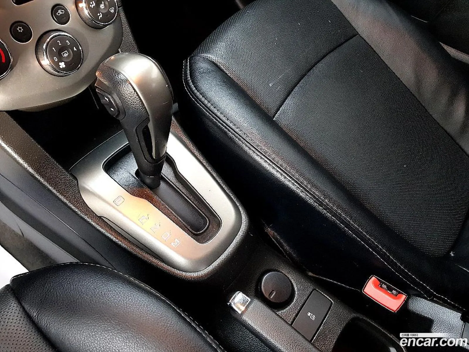 Chevrolet (GM Daewoo) Aveo Hatchback 2015 — 11