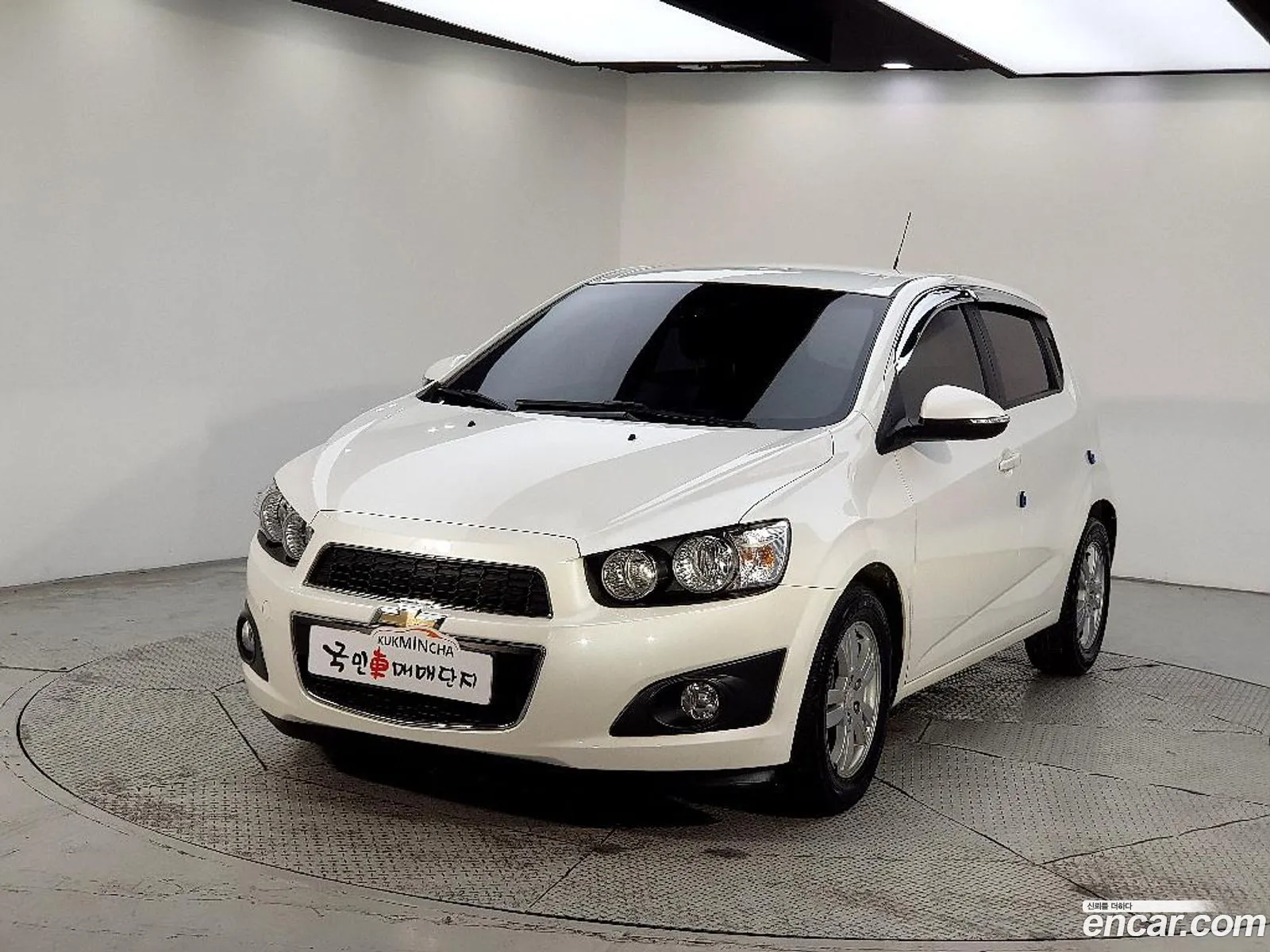 Chevrolet (GM Daewoo) Aveo Hatchback 2015 — 18