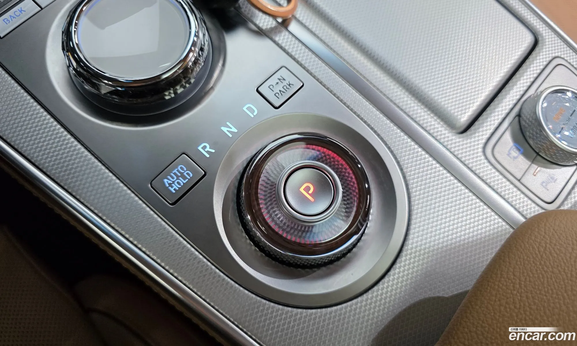 Genesis GV80 2023 — 14