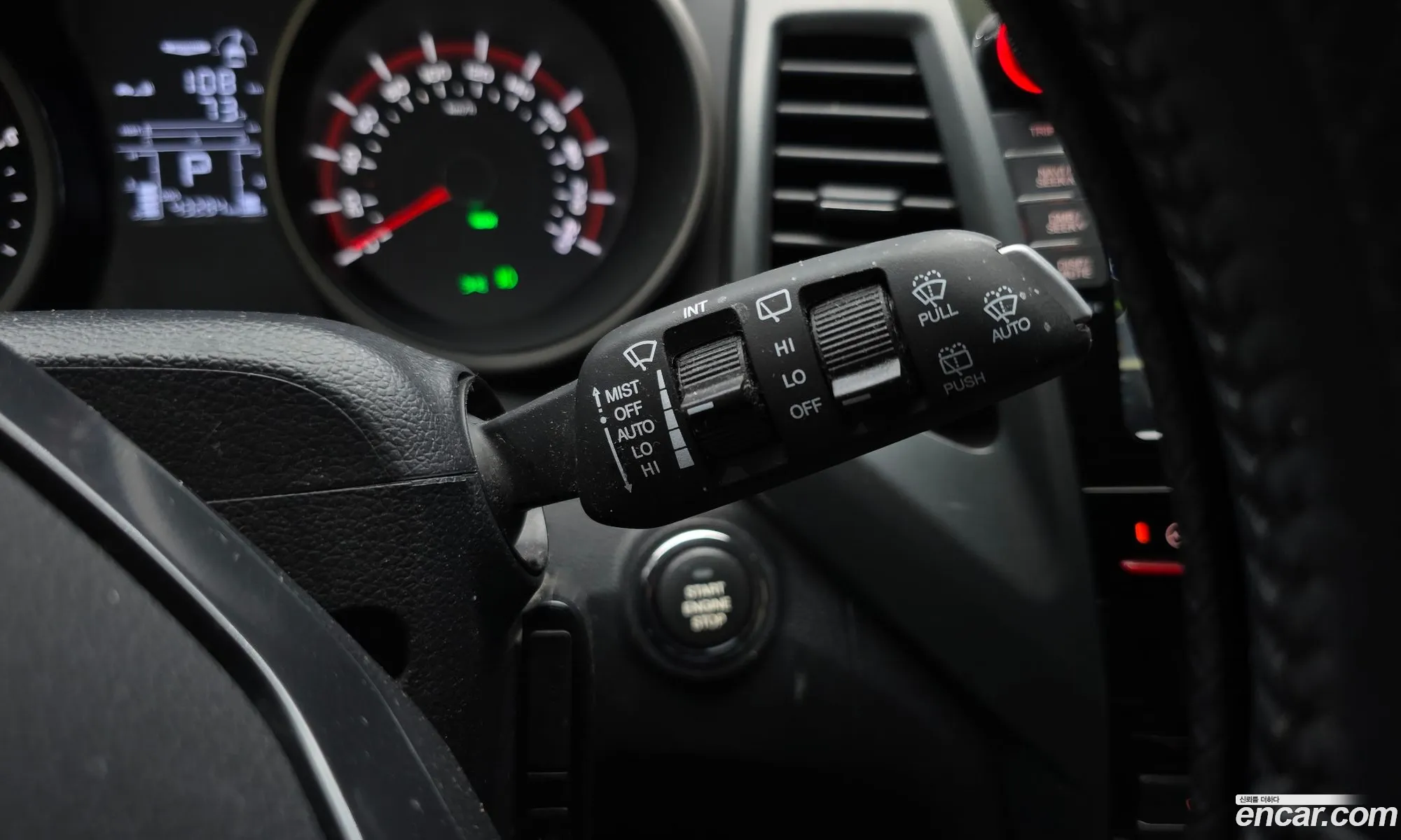 KG Mobility (SsangYong) Tivoli Armour 2018 — 14
