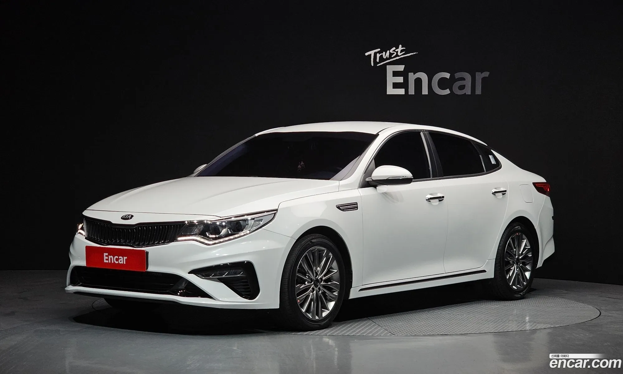 Kia K5 2018 — 2