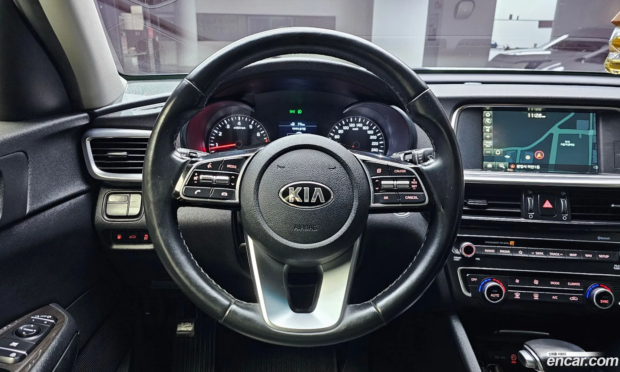Kia K5 2018 — 16