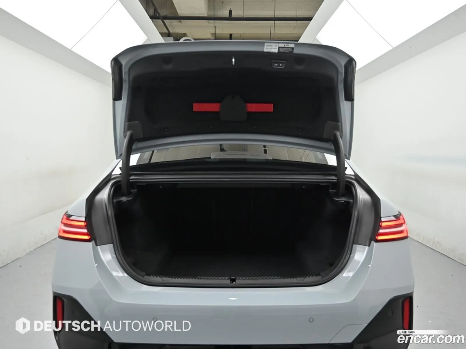BMW 5 Series 2023 — 15