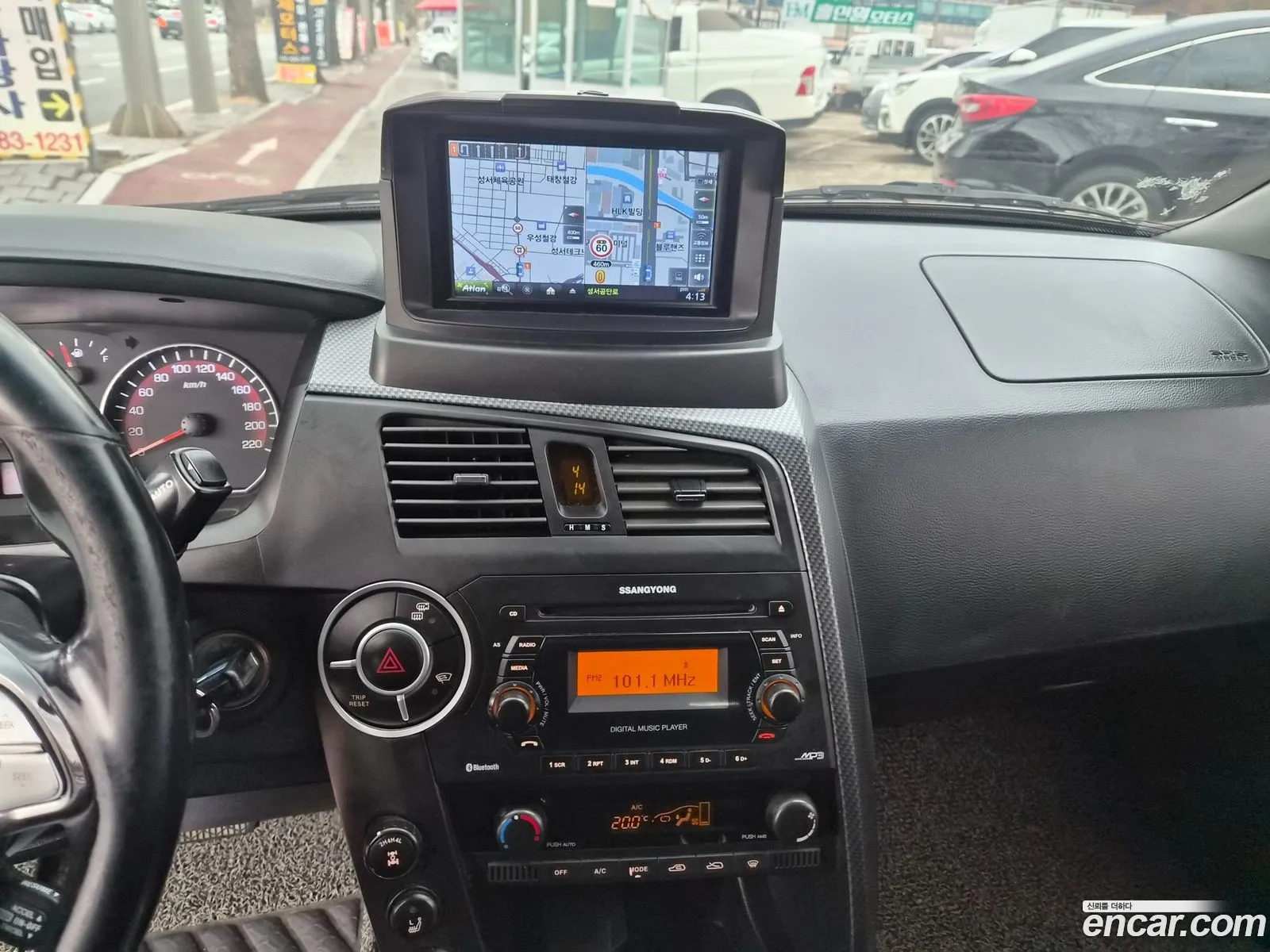 KG Mobility (SsangYong) Korando Sports 2015 — 15