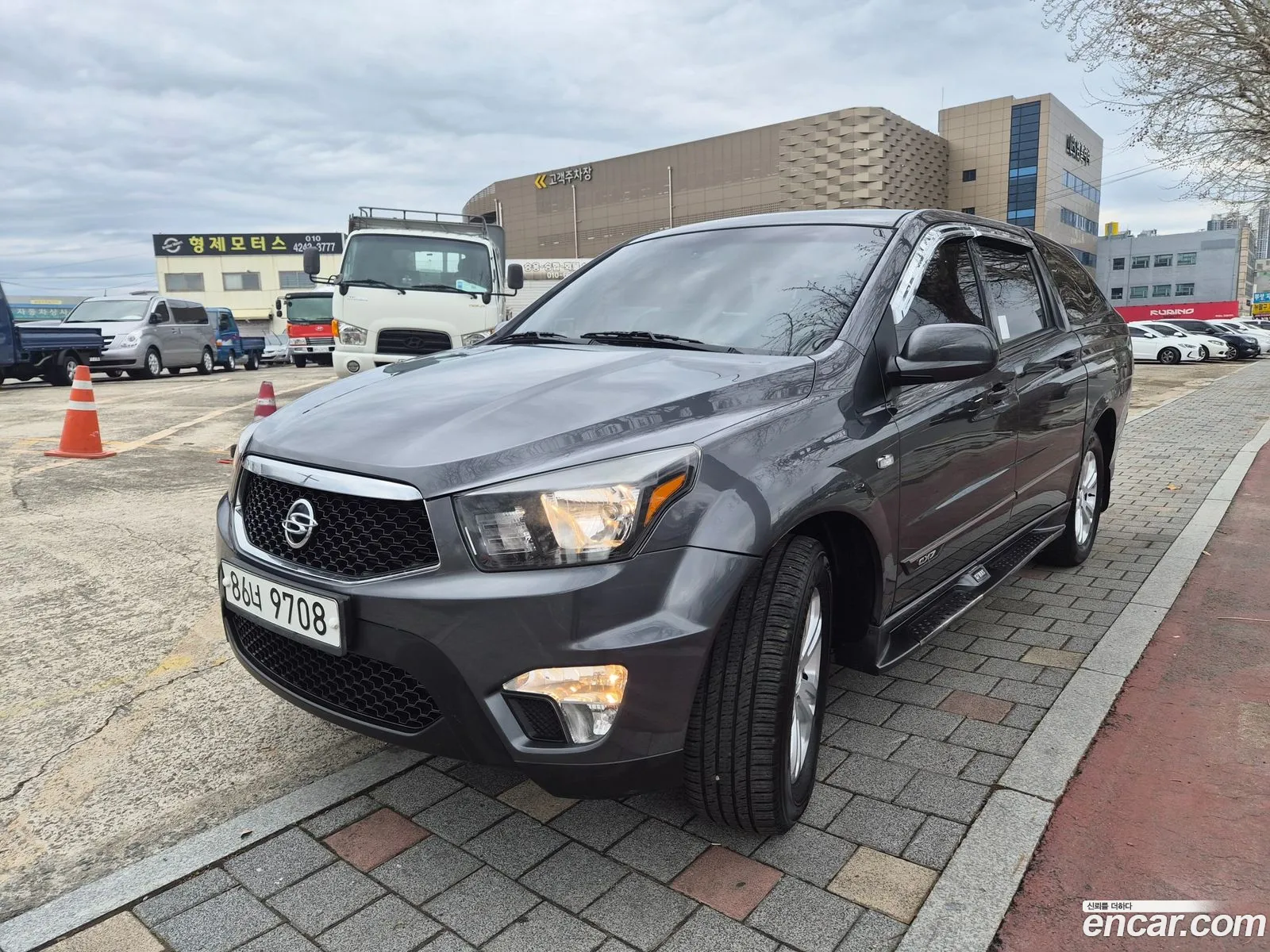 KG Mobility (SsangYong) Korando Sports 2015 — 12