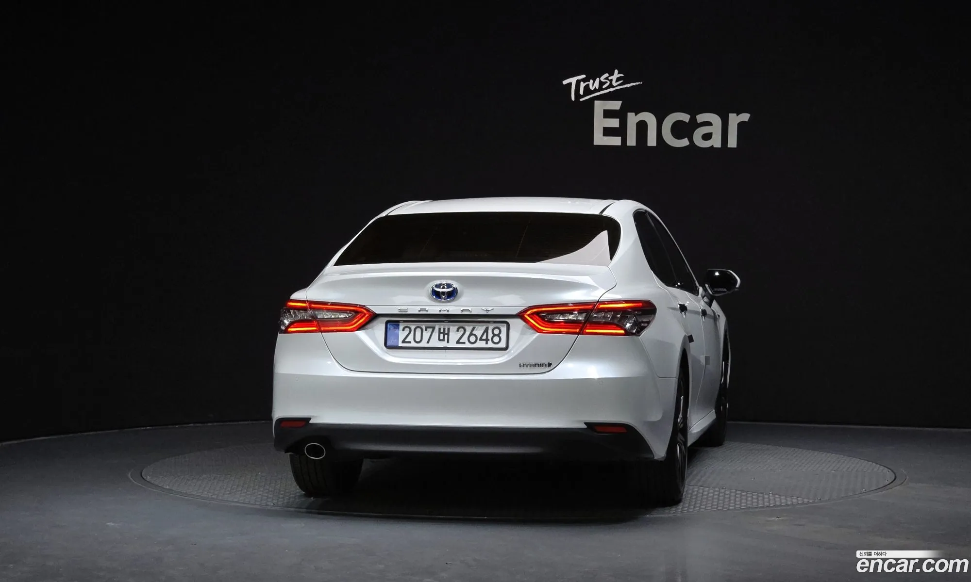 Toyota Camry 2023 — 9