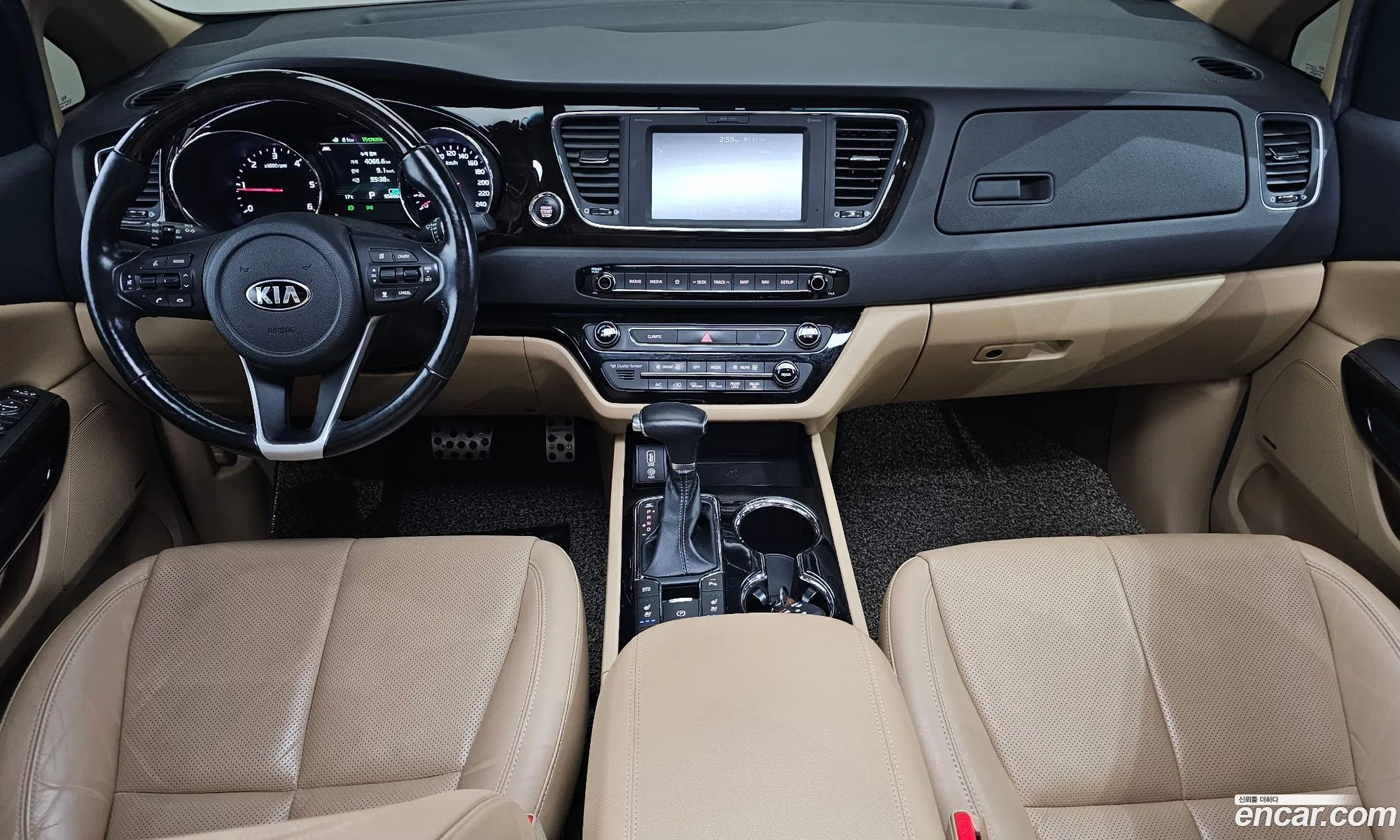Kia Carnival 2018 — 7