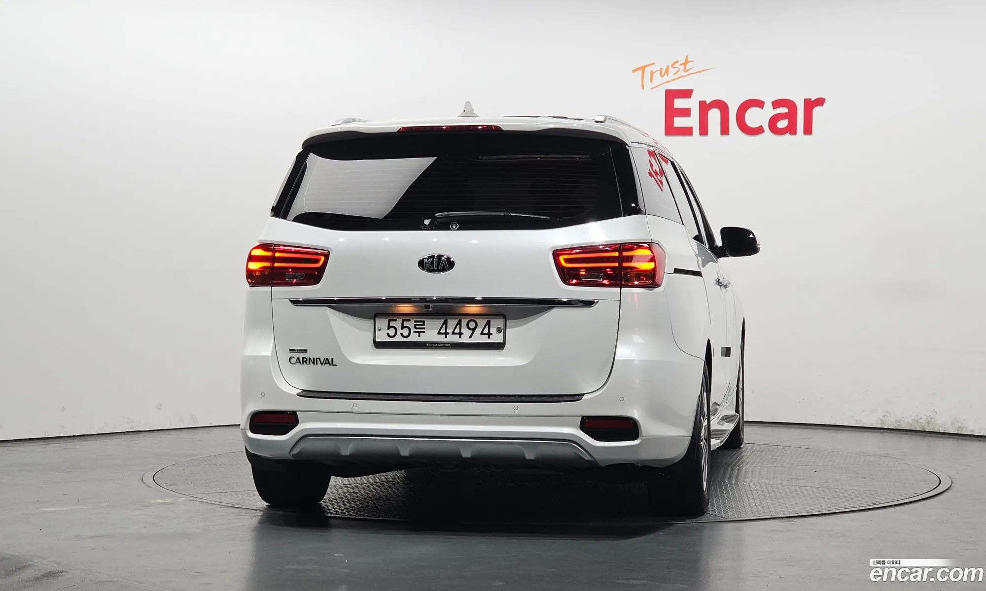 Kia Carnival 2018 — 9