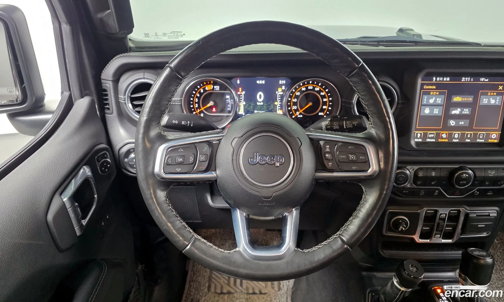 Jeep Wrangler 2021 — 17