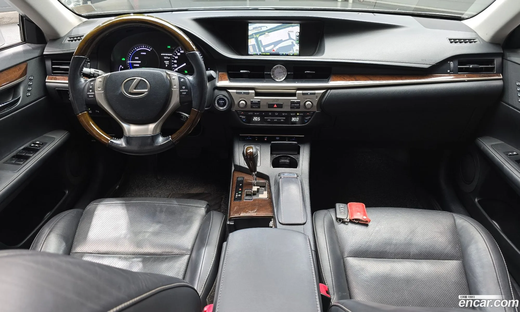 Lexus ES300h 2015 — 7