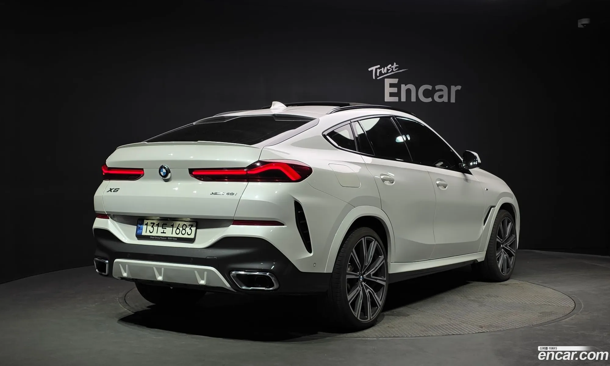 BMW X6 2021 — 15