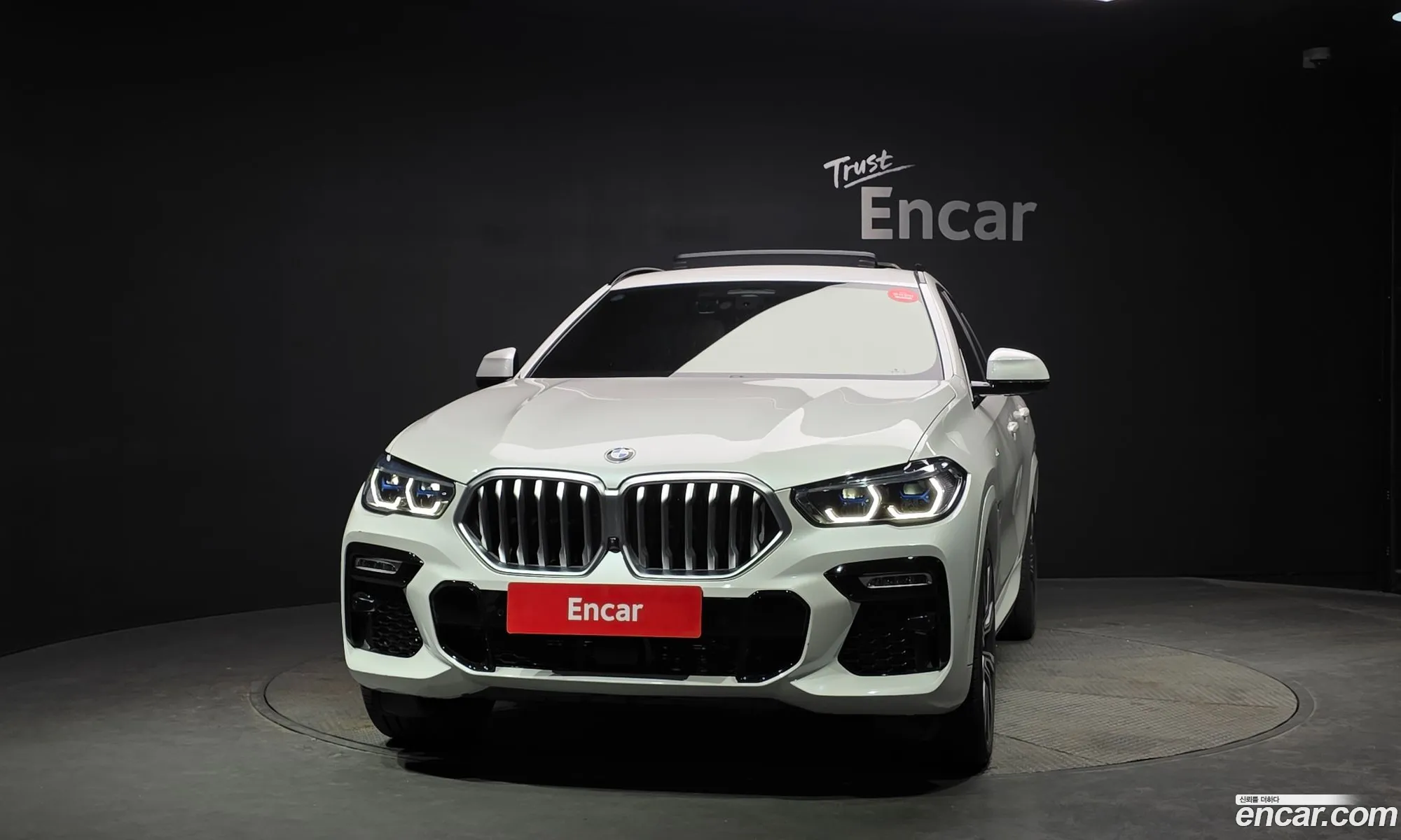 BMW X6 2021 — 16