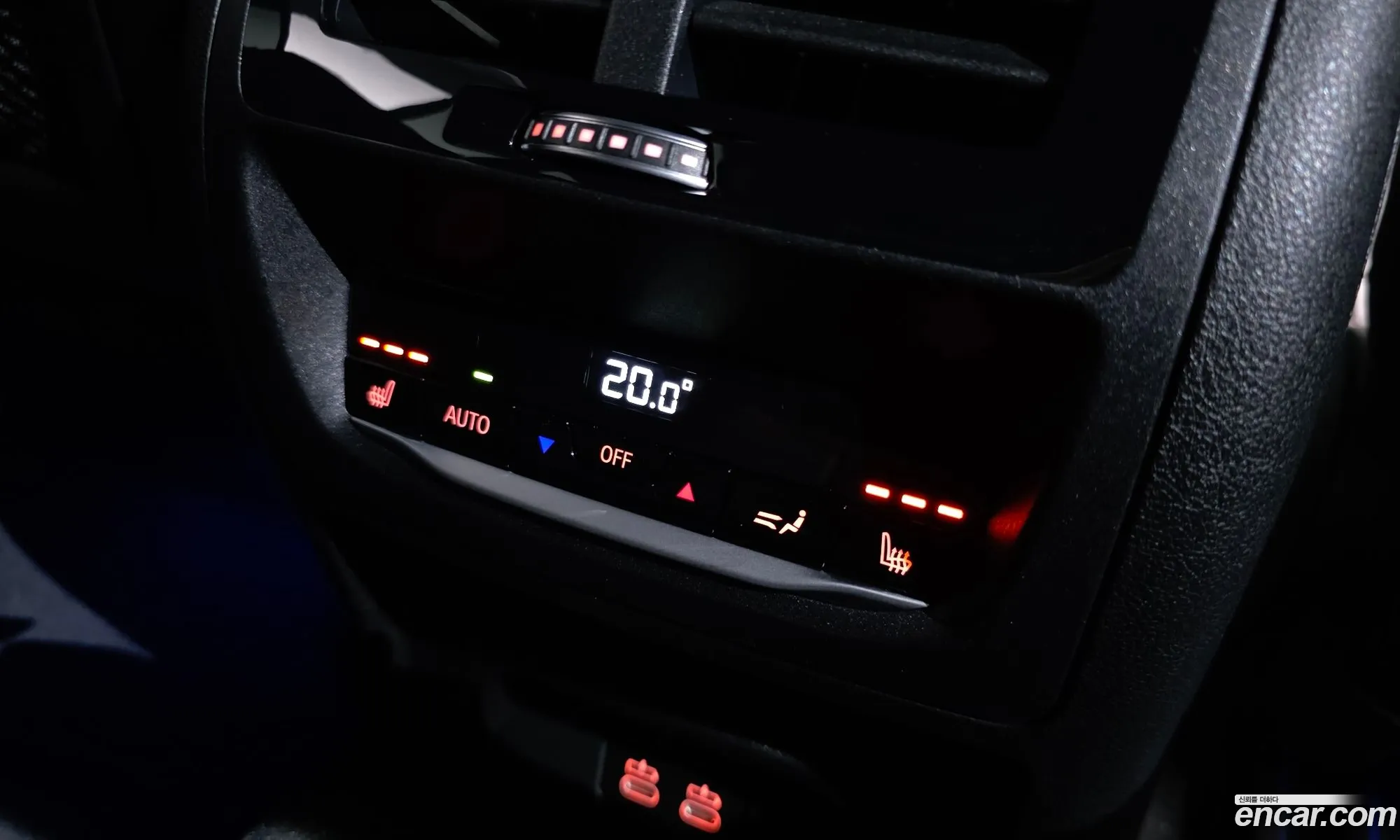 BMW X4 2020 WBA2V9104L9D32536 — 7