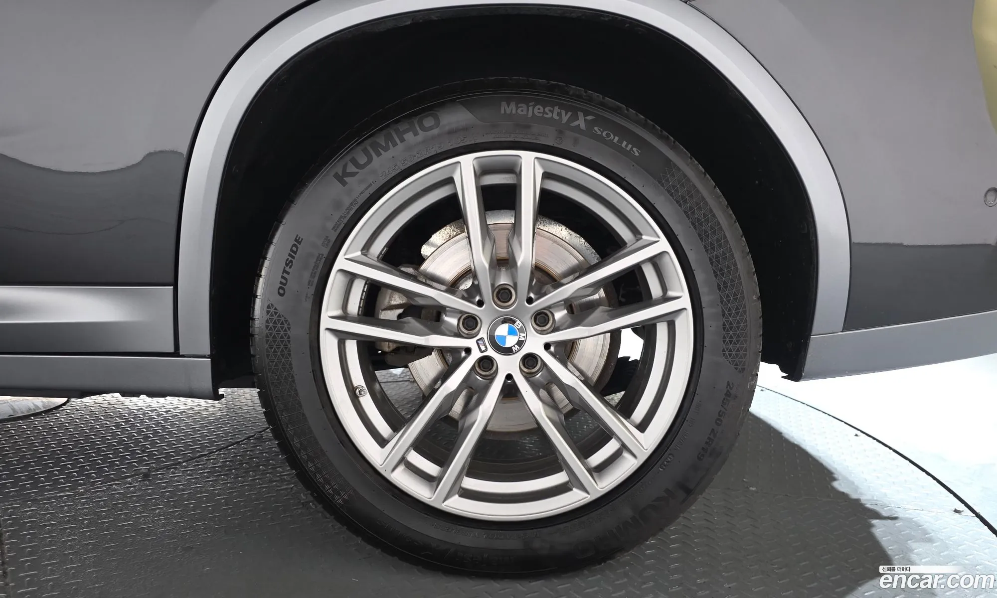 BMW X4 2020 WBA2V9104L9D32536 — 5