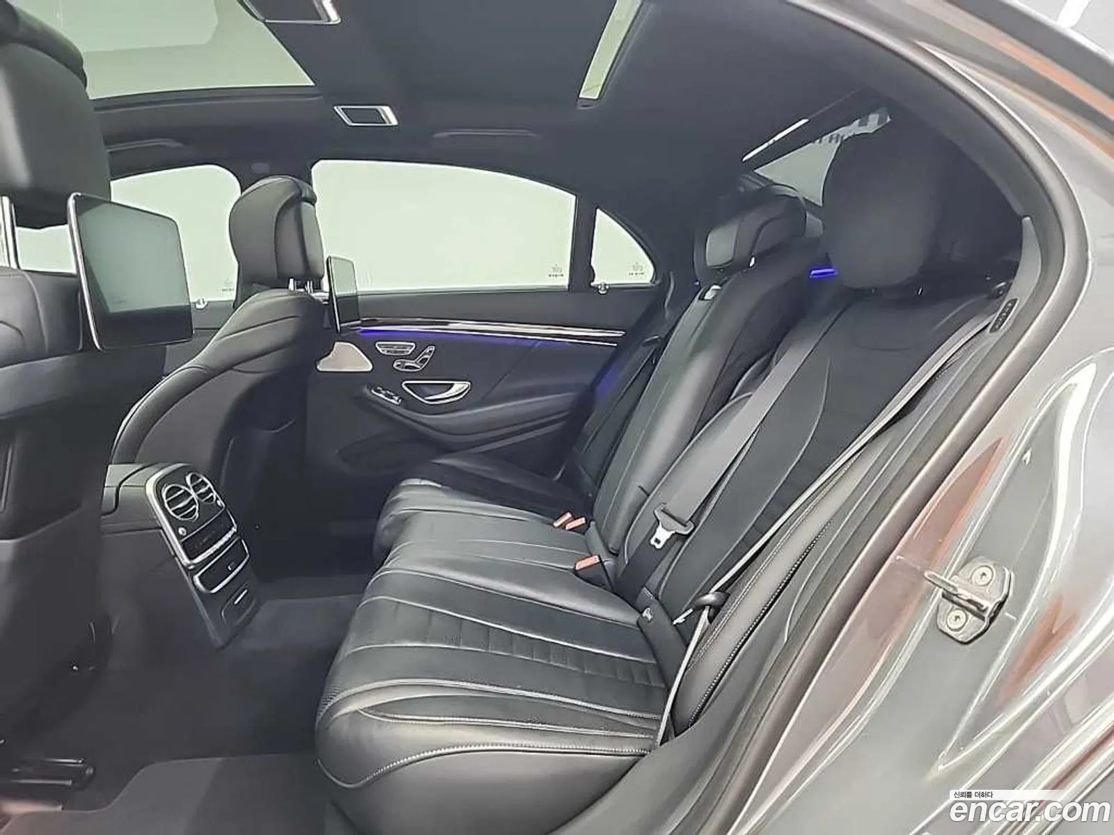 Mercedes-Benz S-Class W222 2018 — 3