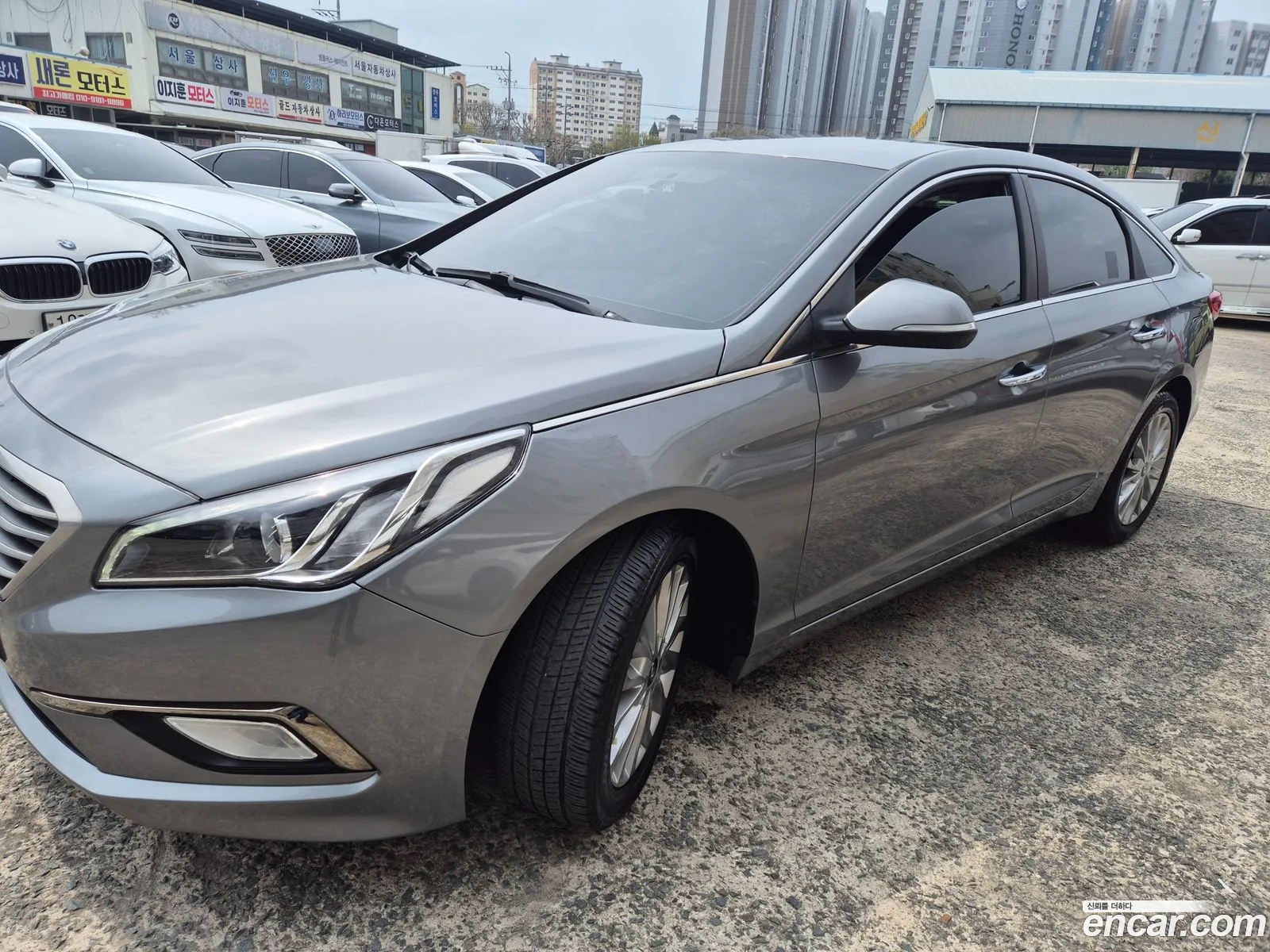 Hyundai LF Sonata 2017 — 14