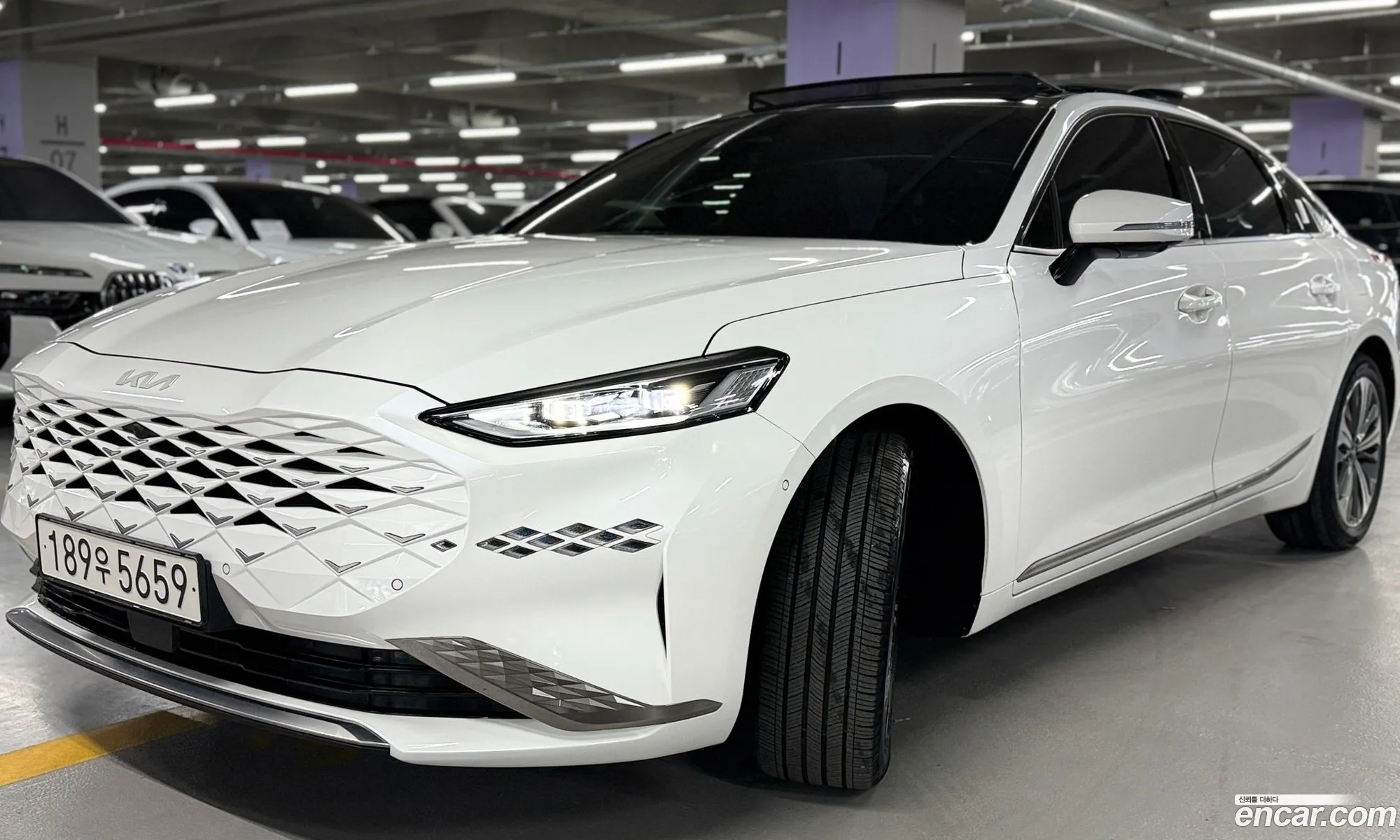 Kia K8 Hybrid 2022 — 18