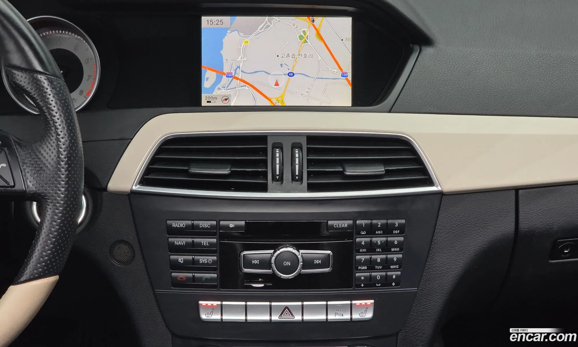 Mercedes-Benz C-Class W204 2013 WDDGF4JB7DA859886 — 9
