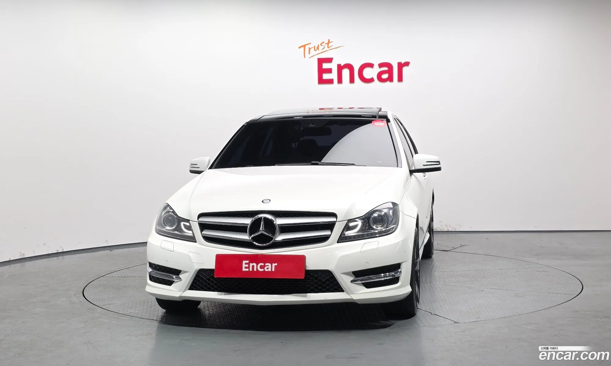 Mercedes-Benz C-Class W204 2013 WDDGF4JB7DA859886 — 19