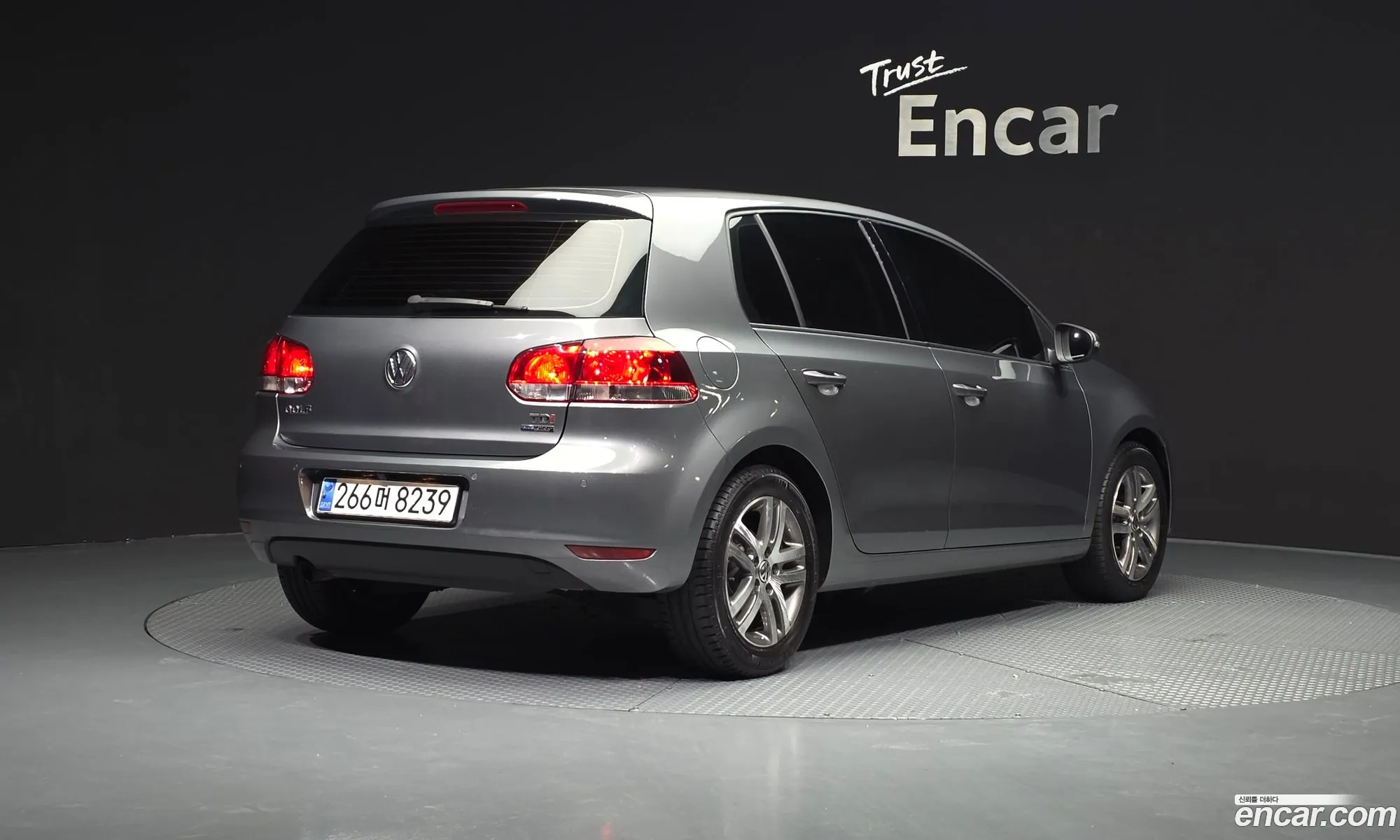 Volkswagen Golf 6th Gen 2011 — 3