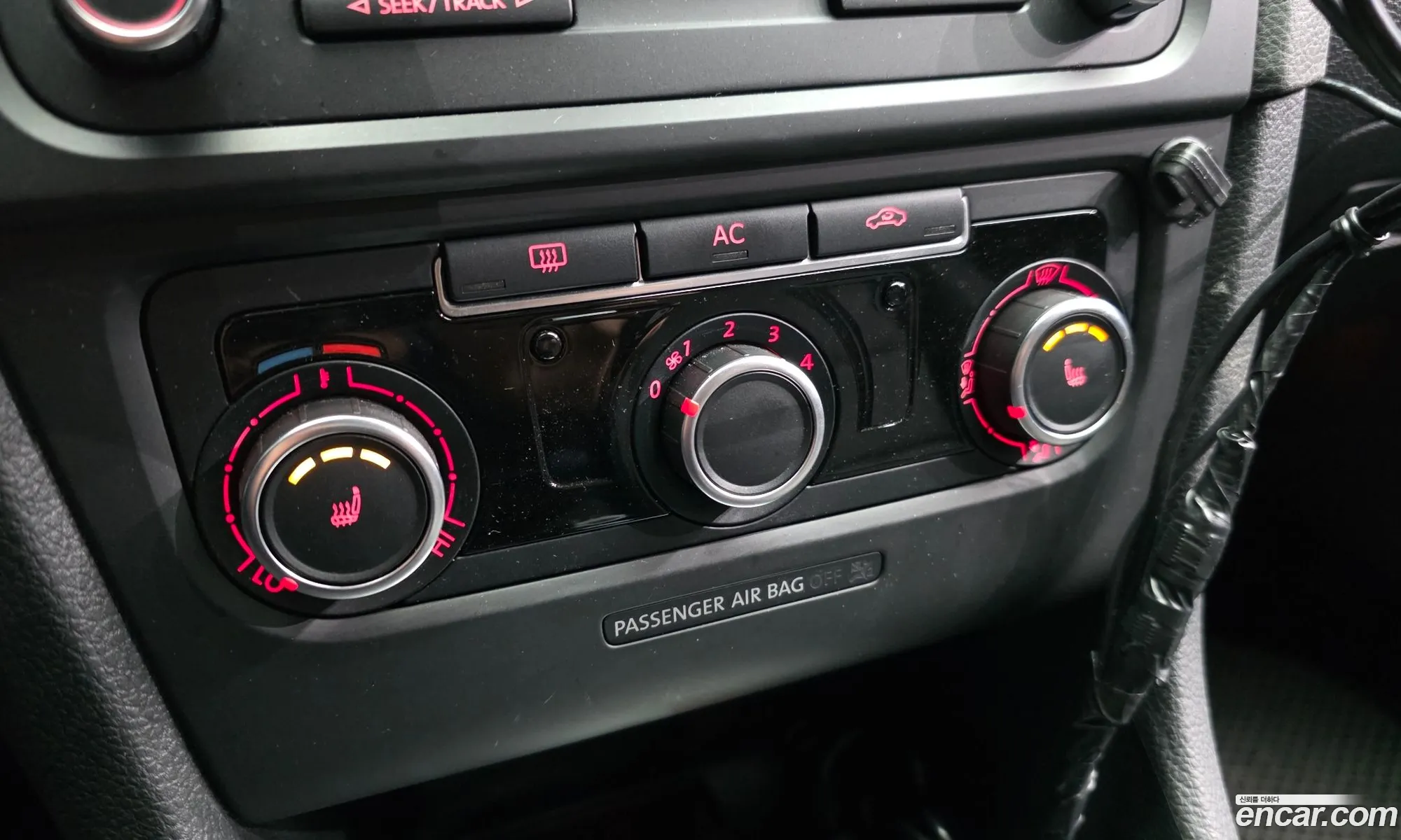 Volkswagen Golf 6th Gen 2011 — 4