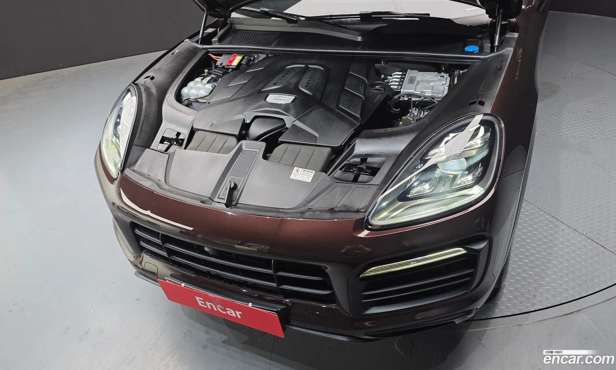 Porsche Cayenne 2021 — 16