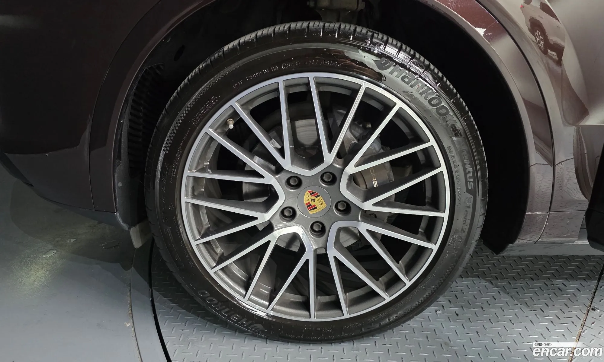 Porsche Cayenne 2021 — 10