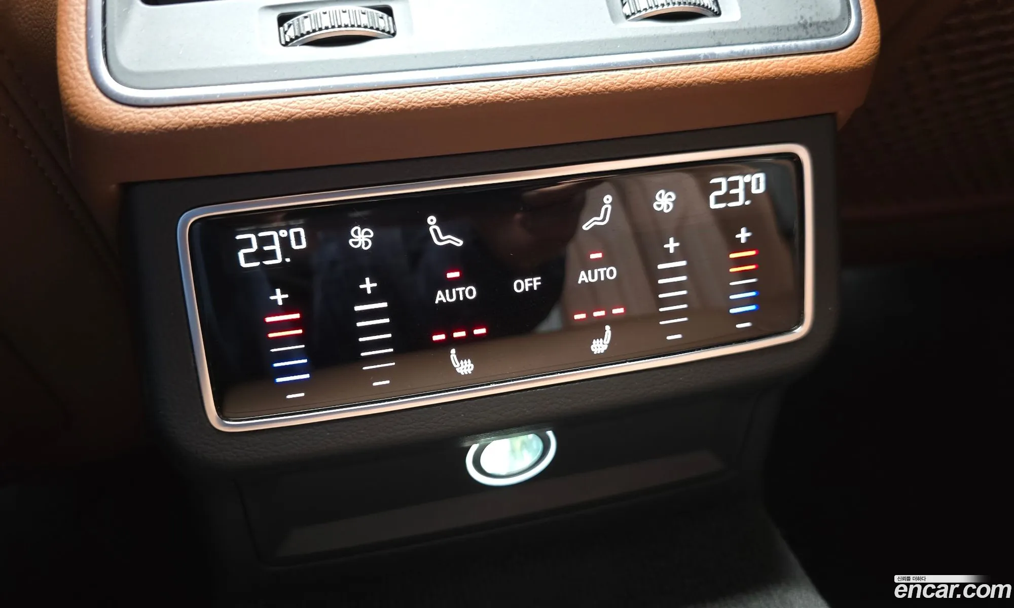 Audi A6 2020 WAUZZZF2XLN074038 — 11