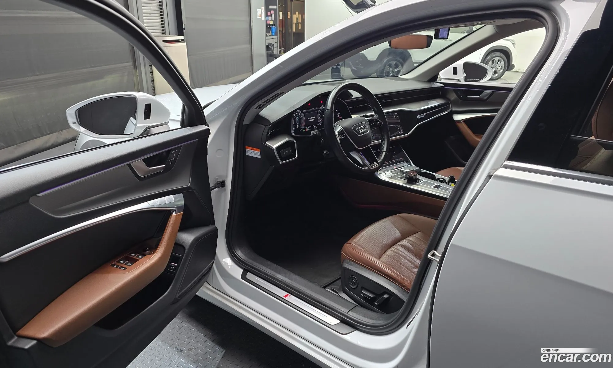 Audi A6 2020 WAUZZZF2XLN074038 — 18