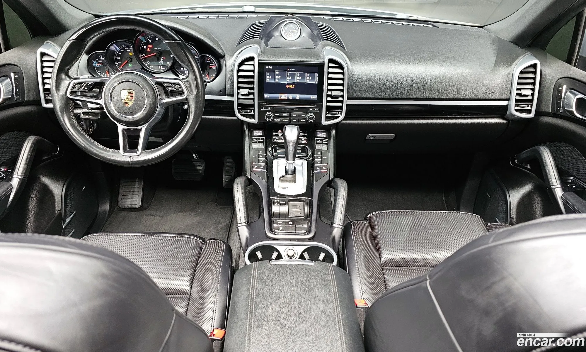 Porsche Cayenne 2017 WP1AA2A21HKA85507 — 9