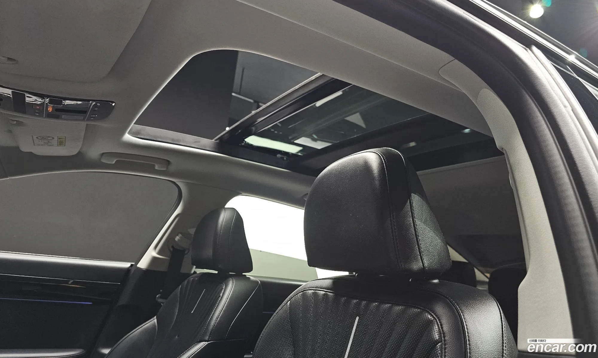 Hyundai Grandeur Hybrid 2023 — 8