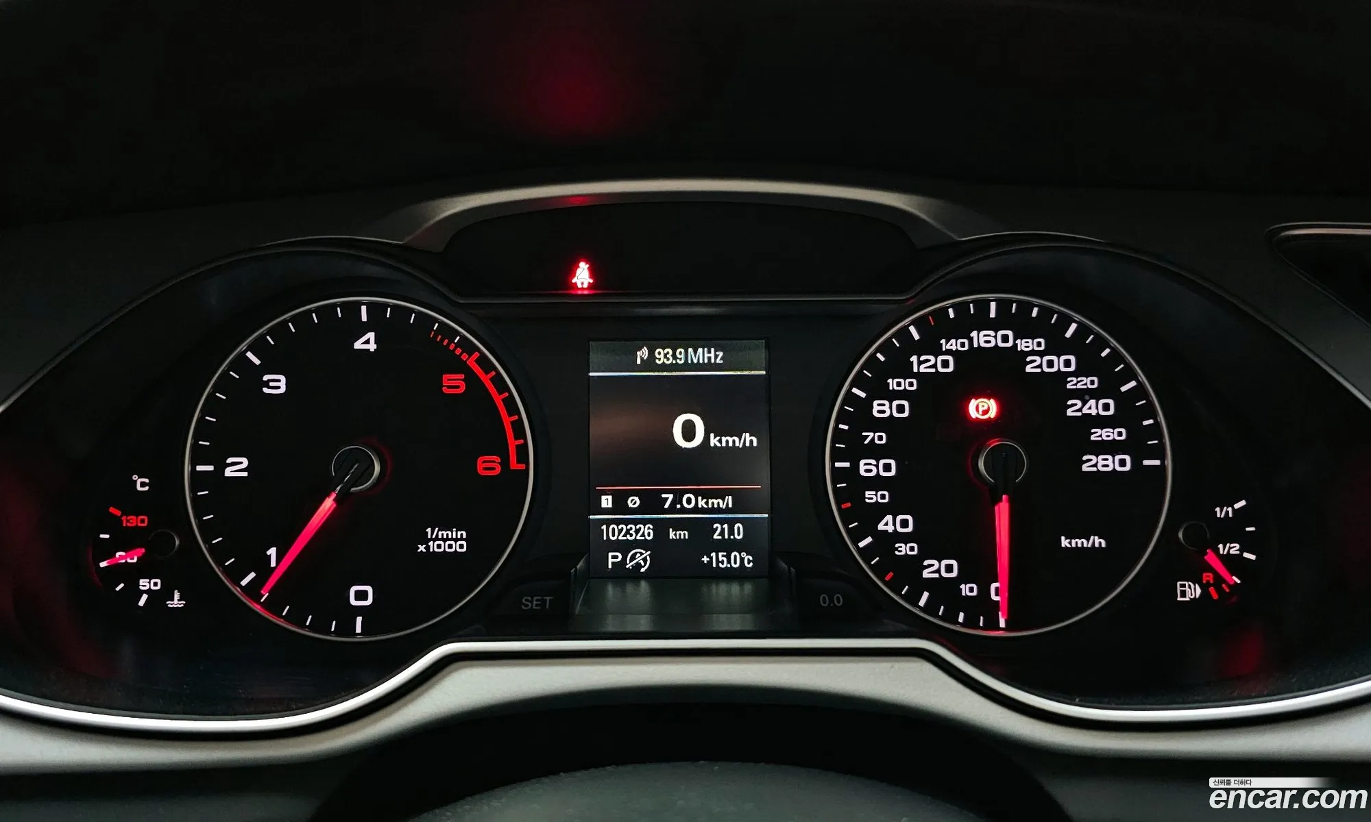 Audi A4 2015 — 19