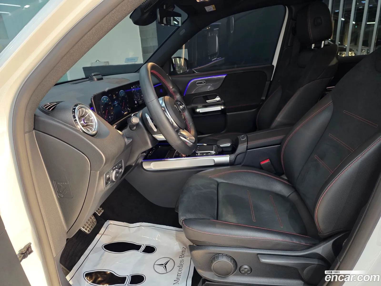 Mercedes-Benz GLB-Class X247 2022 — 11