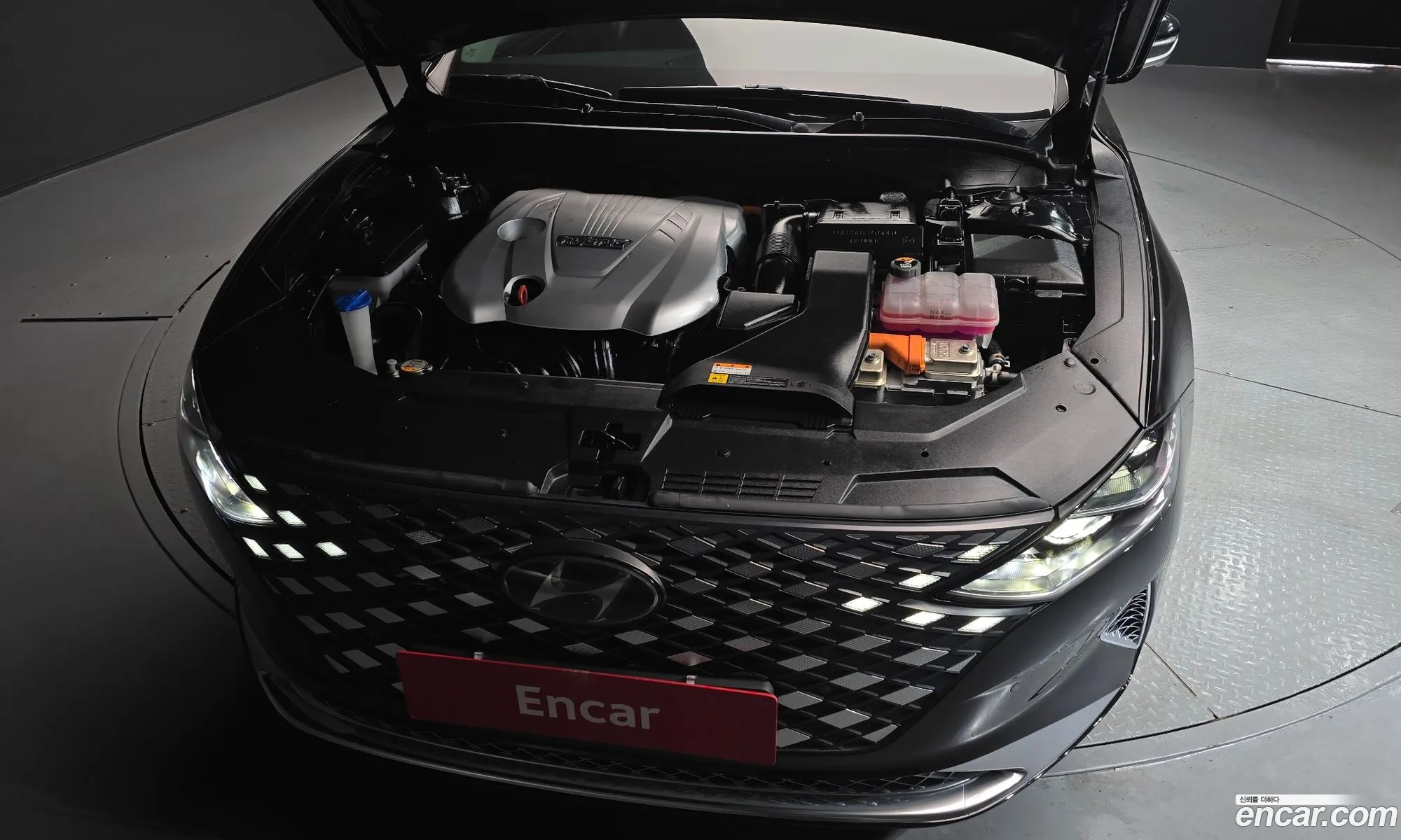 Hyundai Grandeur IG Hybrid 2020 — 5