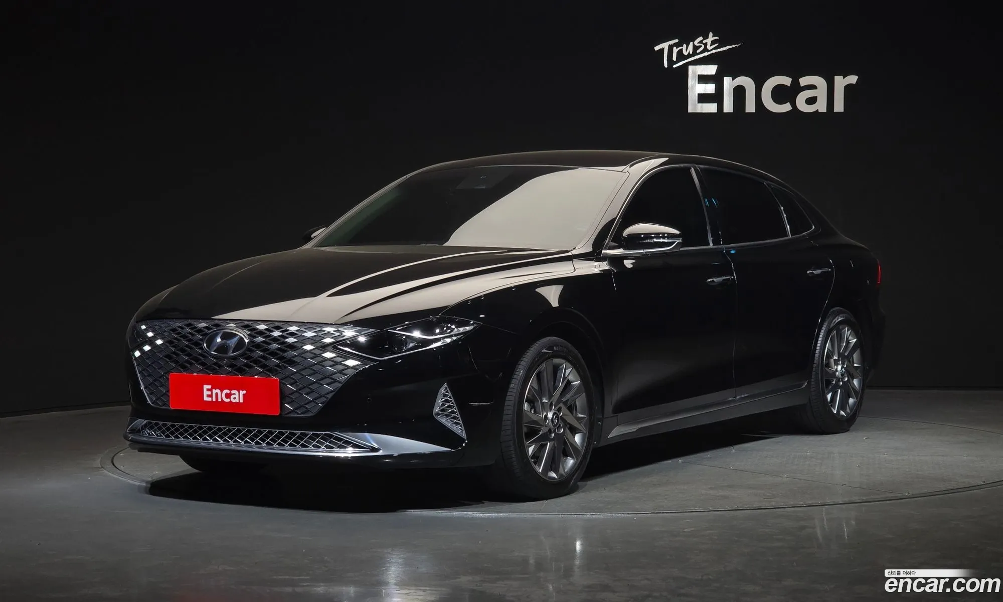 Hyundai Grandeur IG Hybrid 2020 — 15