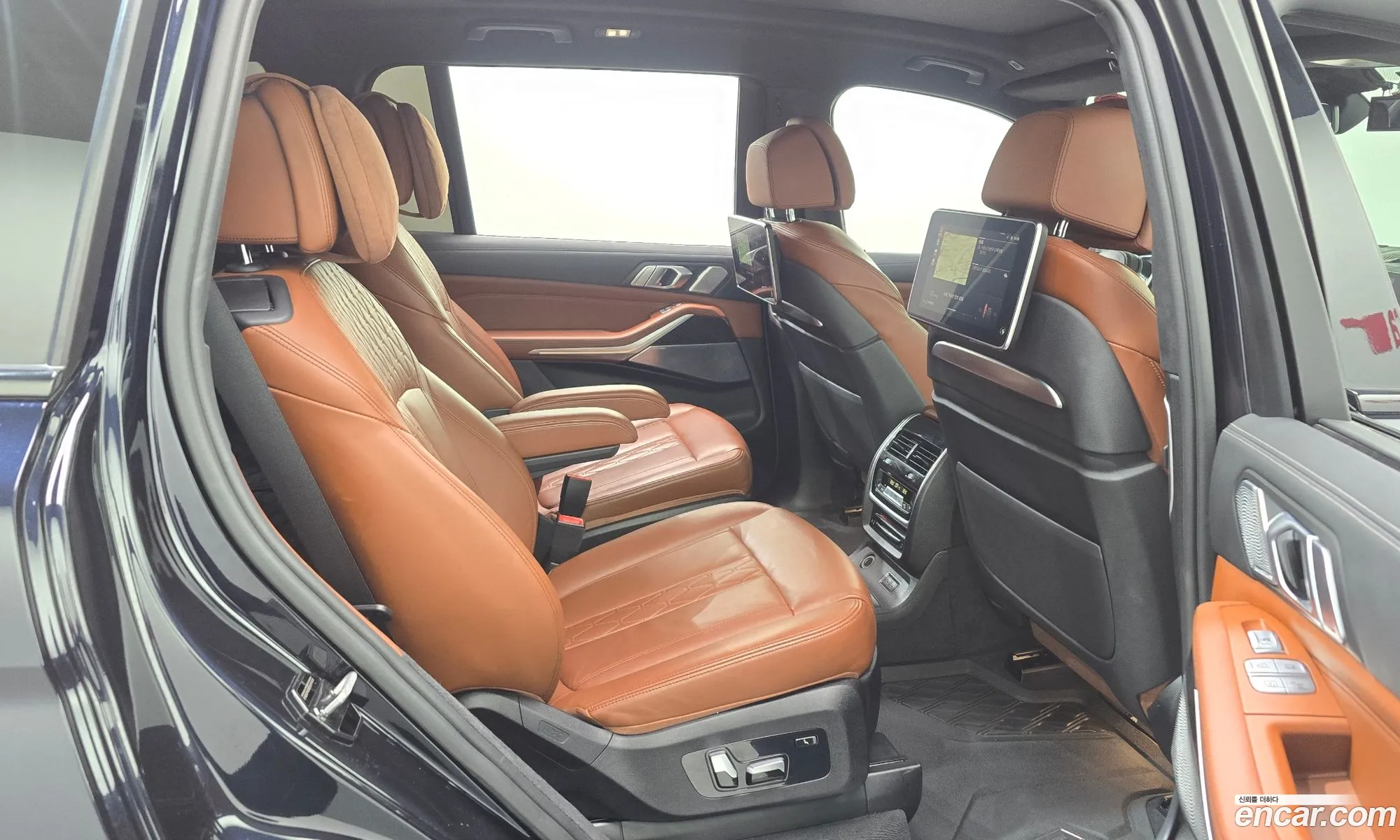 BMW X7 2020 WBATB4102M9D78853 — 13