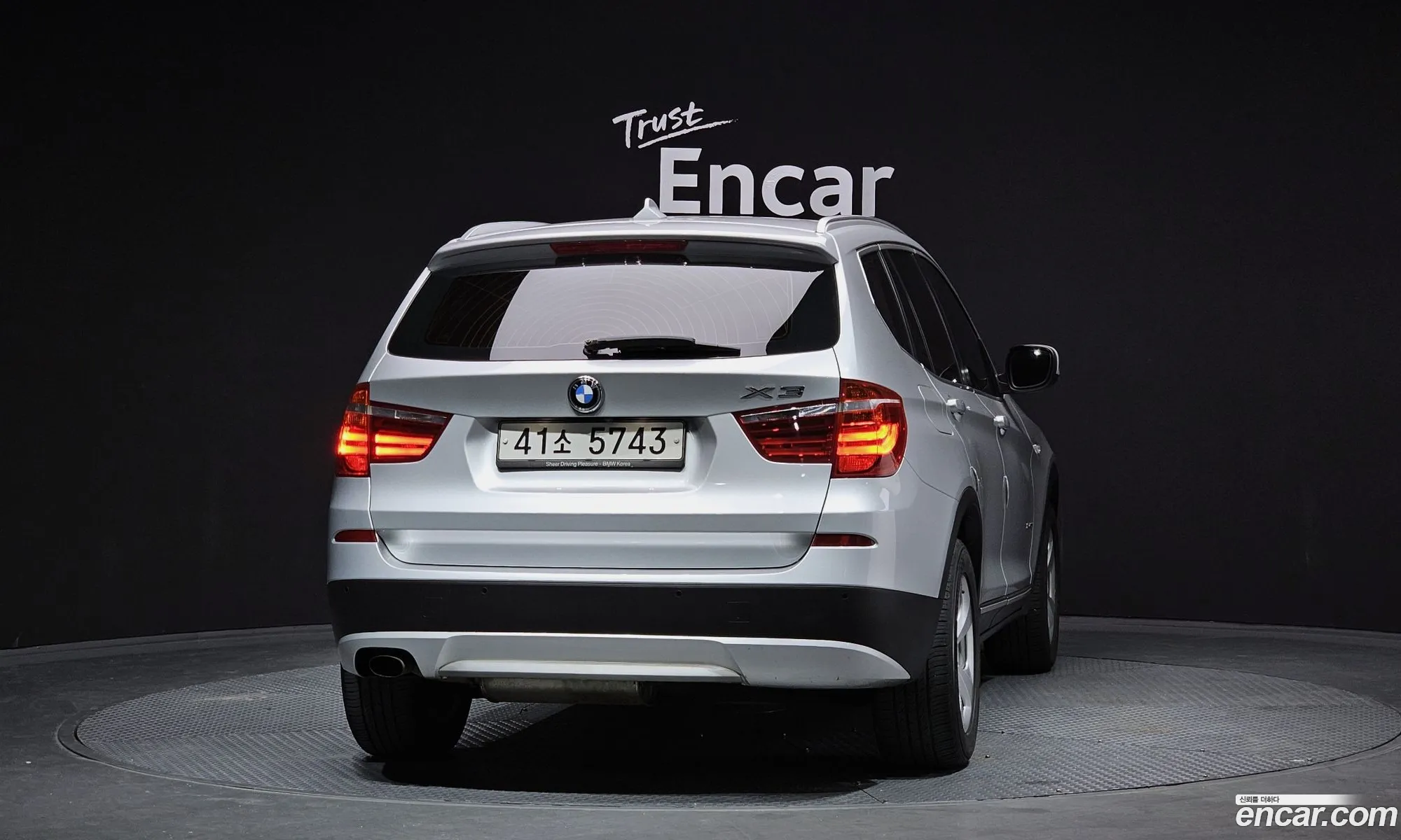 BMW X3 2011 — 11