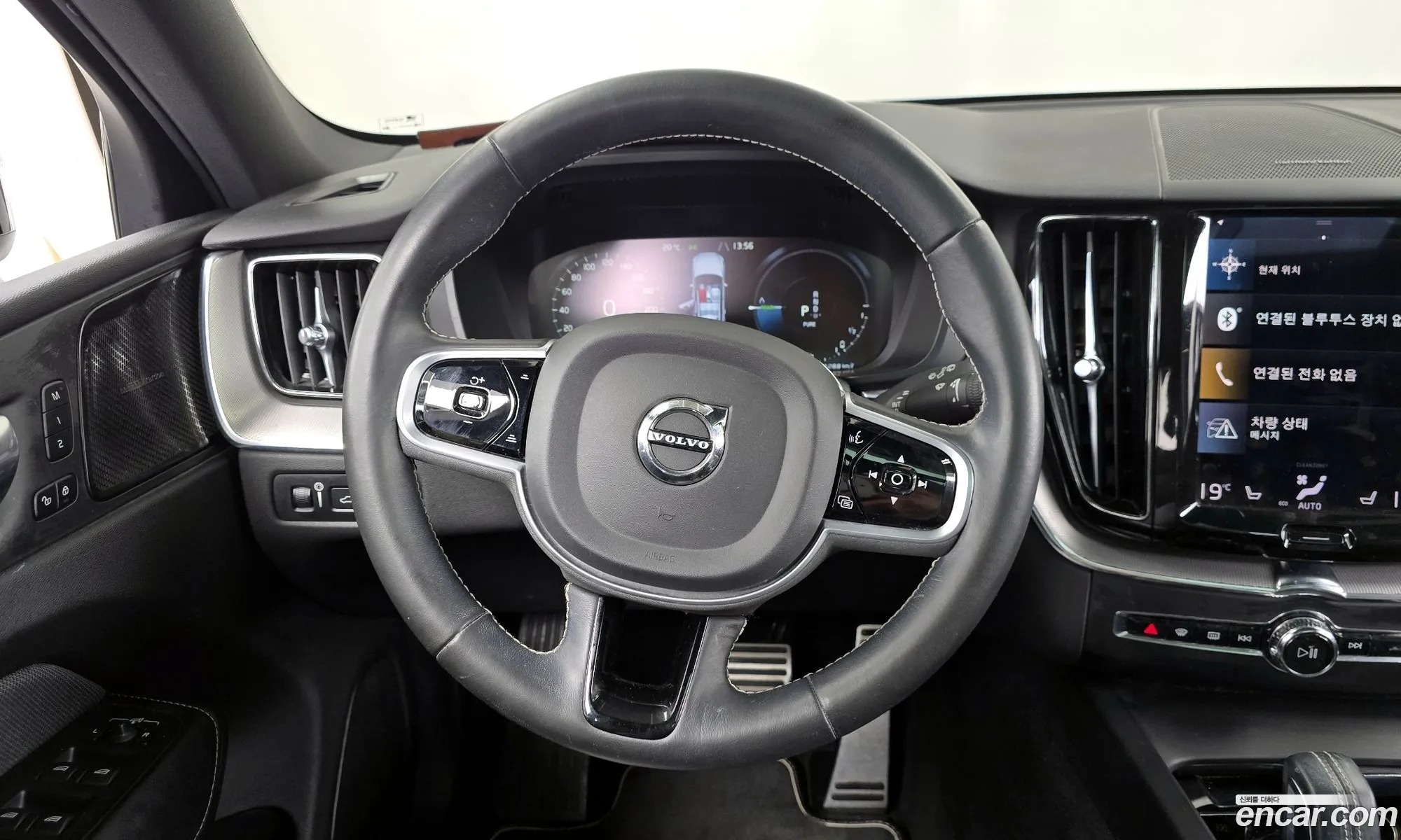 Volvo XC60 2020 — 7