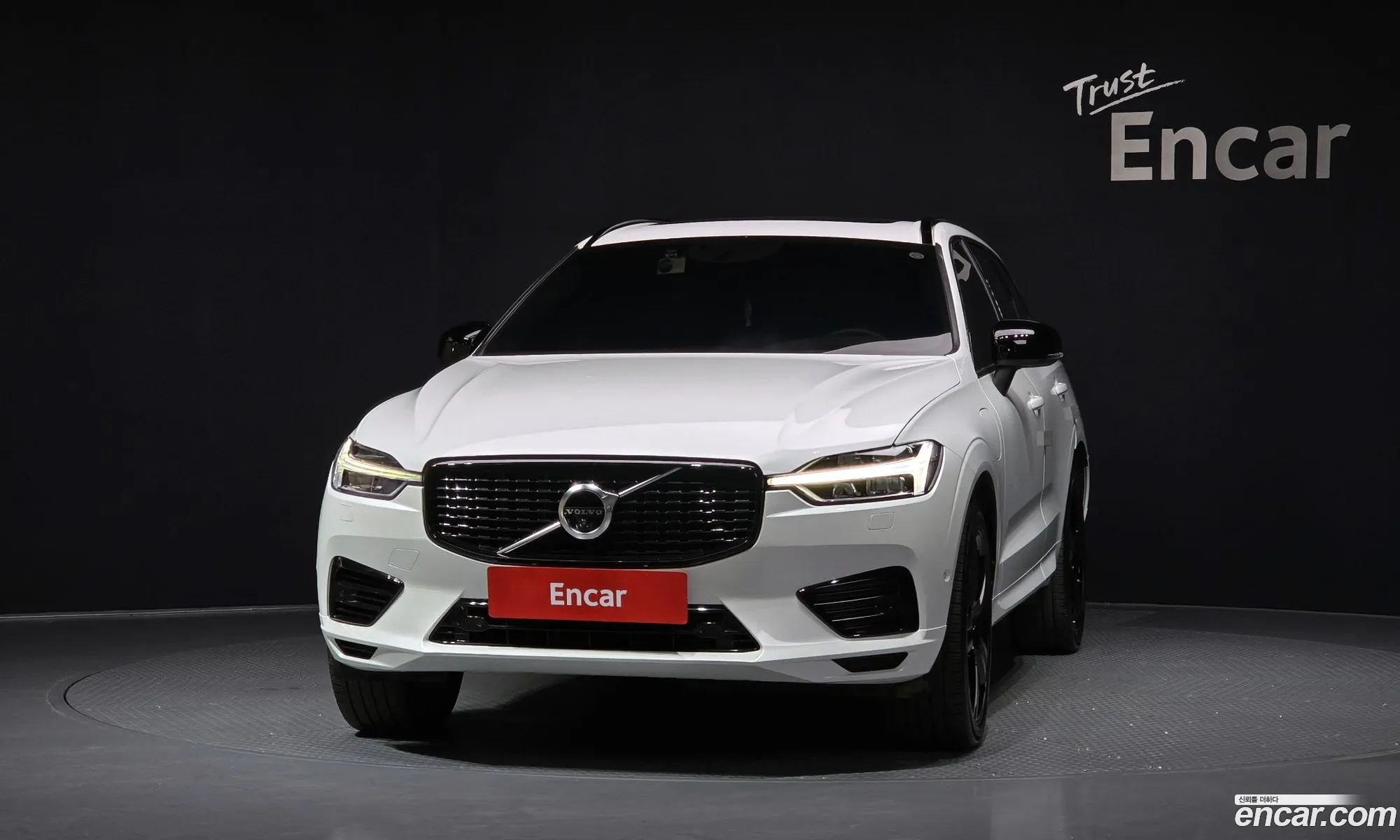 Volvo XC60 2020 — 13